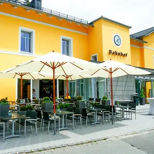 bei-nicole-im-gleiseins.com-bavaria.com/